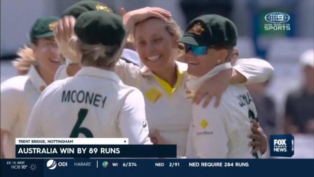 Ash Gardner leads Aussies Ashes victory!