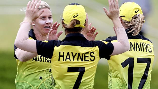 Delissa Kimmince Kimmince was the pick of the Aussie bowlers, taking 2/34 from four overs