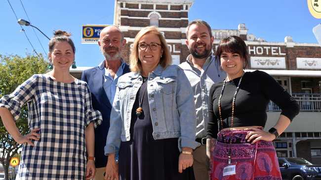 THINK LOCAL: Tahnee Holland from Gifts at Teacup, Greg Latta from the  Western Star , Gabby Barron from Gretel Lane, Maranoa Regional councillor Cameron O'Neil and Sharni Beck from Loot announce the Christmas parade's return. Picture: Ellen Ransley