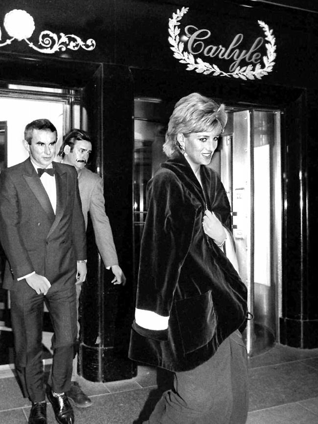 Princess Diana outside The Carlyle in 1995.