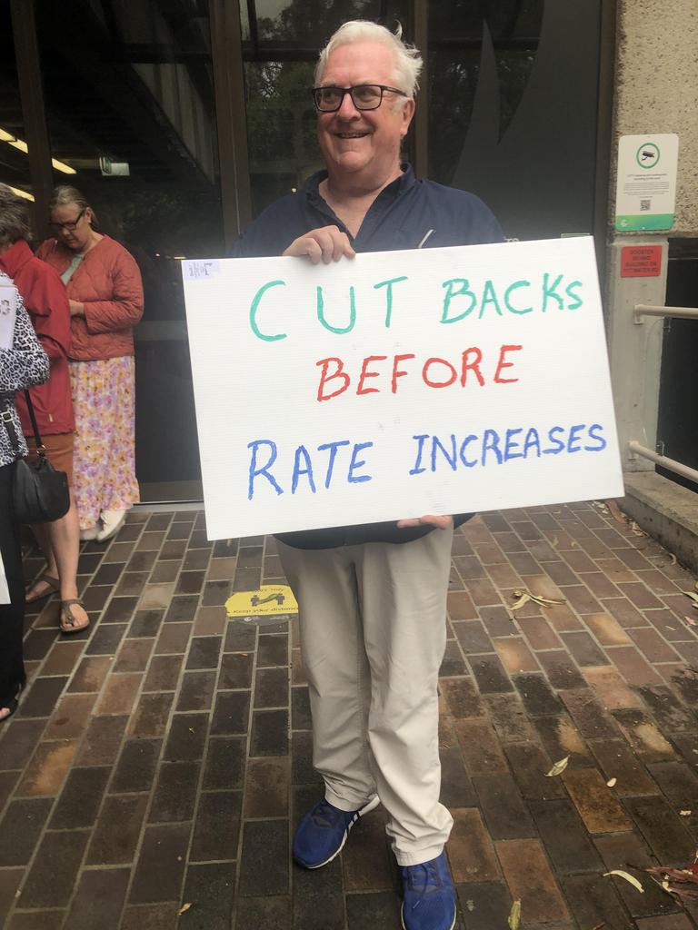 Stuart Gold organised a protest outside Northern Beaches Council Chambers against the hefty rates increase. Picture: Supplied