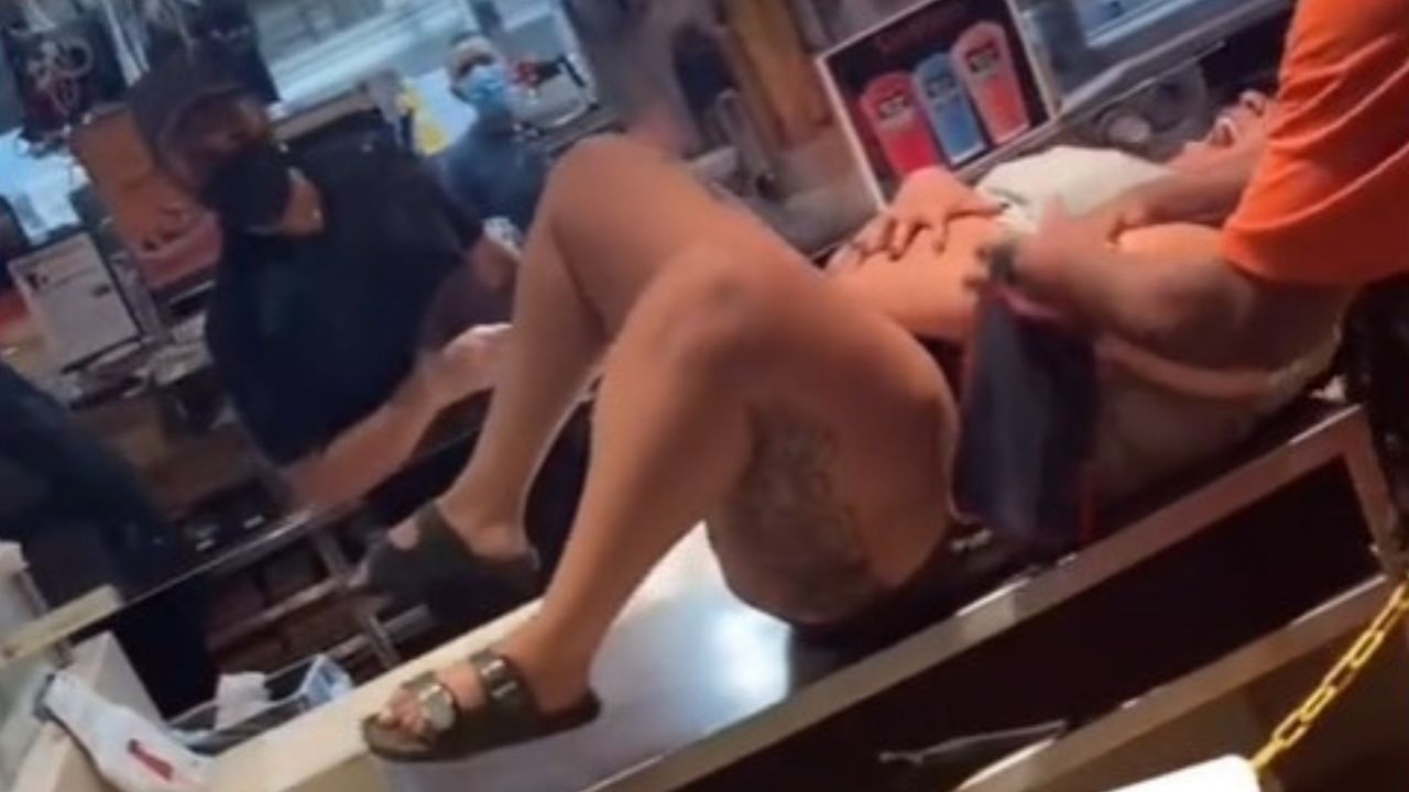 Insane TikTok shows woman giving birth on McDonalds counter Kidspot