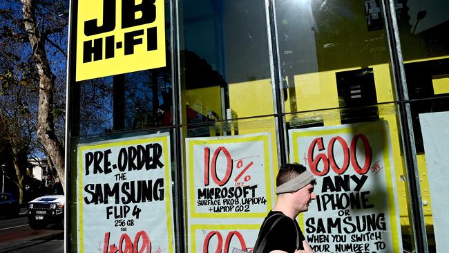 JB Hi-Fi shares have dropped. Picture: NCA NewsWire/Jeremy Piper