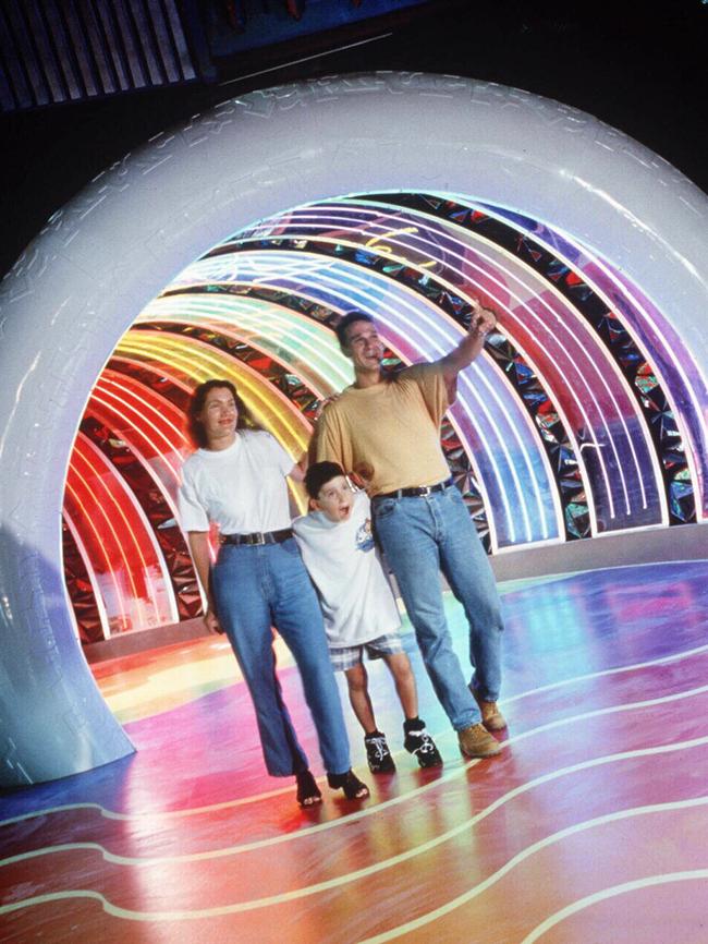 Entrance to the Time Transportation Tunnel ride at Sega World.