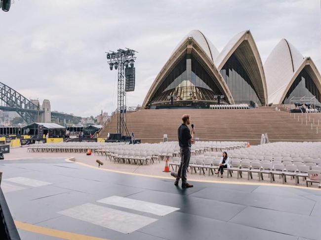 The Duke of Sussex practises his Invictus Games speech for his wife Meghan. Picture: Twitter