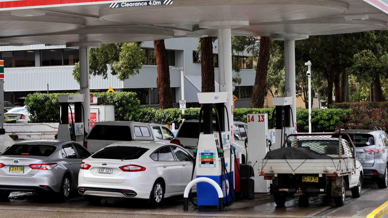 Cena benzyny: Najtańsze miejsce na zakup benzyny, długi weekend w Australii