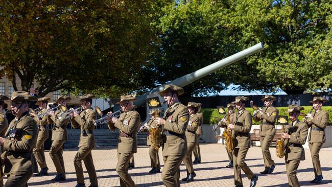 Anzac memorial services will be held across Australia on Thursday to commemorate fallen servicemen and women. Picture: NCA NewsWire / Ben Appleton