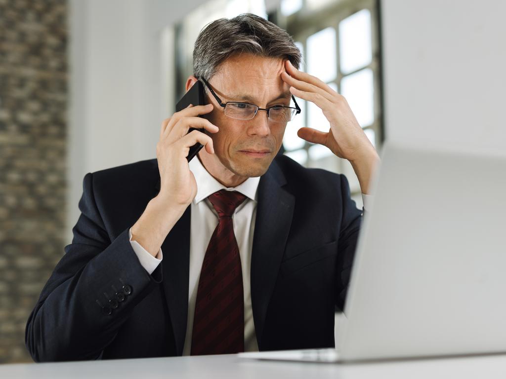 Aussies can now, within reason, ignore their boss’ calls and texts outside of working hours. Picture: iStock