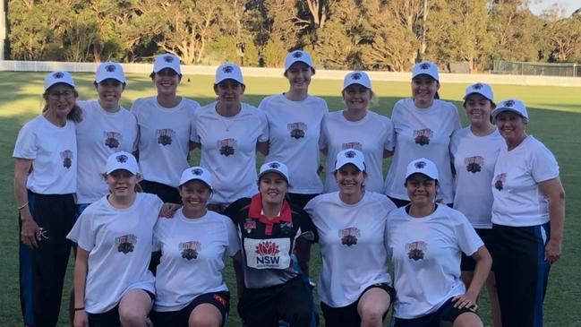 Last year’s Orana Outlaw team. L-R back row Carolyn Sheehan (coach), Sara Darney, Stacey Cornish, Roxi Van Veen, Taylor Hobby, Kelsie Turner, Mea O’Byrne, Bianca Douglas, Marie Cornish (Manager). Front row: Amy Kreuzberger, Alana Ryan, Sally Moylan (captain), Kira Churchland and Dimity Parton.