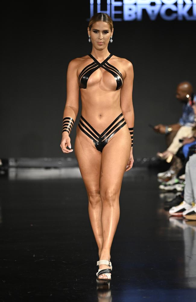 Model takes 12 hours to get into duct tape bikinis at Miami Swim Week