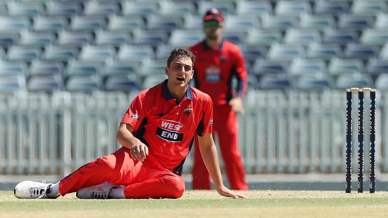 Redbacks spinner Peter Hatzoglou was denied his first wicket by a strange umpiring decision.