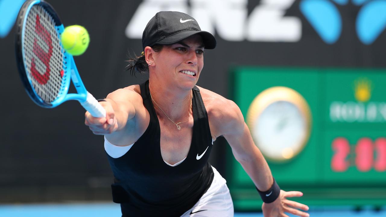 Australian Open tennis: Super-tie-break heartbreak for Tomljanovic ...