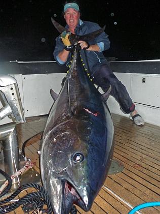 Missing Out To The Tuna $4000: Monster Fish Could Feed An Entire Town ...