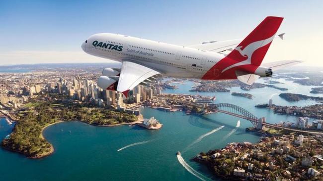 A Qantas A380 has been forced to land in Sydney after mechanical problems interrupted a flight from Melbourne to Dubai.