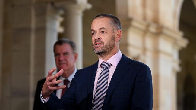 BRISBANE, AUSTRALIA - NewsWire Photos - SEPTEMBER 20, 2022.Queensland Health Acting Chief Operating Officer Dr David Rosengren speaks during a press conference at Parliament House in Brisbane. He discussed a report into the state-run DNA forensic laboratory. Picture: NCA NewsWire / Dan Peled