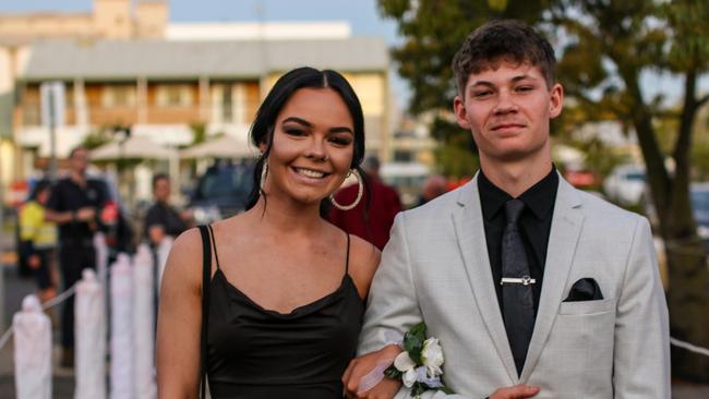 St Mary’s Catholic College 2021 Formal photo gallery part 2