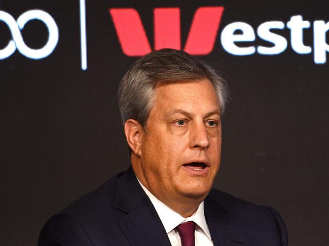 Westpac chief executive Brian Hartzer speaks during a press briefing after the company's full year results were announced in Sydney on November 6, 2017. Australian banking giant Westpac posted a seven percent jump in annual net profit Monday, helped by a fall in bad and doubtful debts with the lender saying it was in "excellent shape".  Westpac's 7.99 billion Australian dollar (6.11 billion US) result in the year to September 30 rounded out annual reporting from three of the nation's big four banks, with all of them growing their business.  / AFP PHOTO / WILLIAM WEST