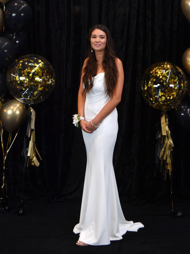 SCHOOL FORMAL 2022 - CALVARY CHRISTIAN COLLEGE. Zipporah Chong. Picture: Evan Morgan