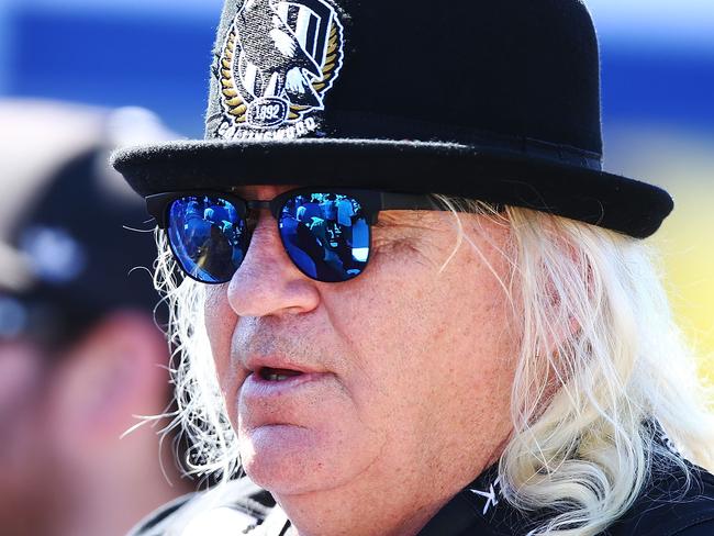 MOE, AUSTRALIA - MARCH 10:  Cult Magpies fan Joffa Corfe arrives during the JLT Community Series AFL match between Collingwood Magpies and the Western Bulldogs at Ted Summerton Recreational Reserve on March 10, 2018 in Moe, Australia.  (Photo by Michael Dodge/Getty Images)