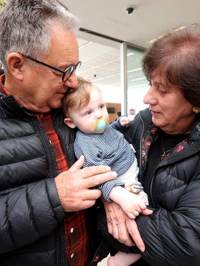 Denise and Robert Pride meet their eight month old grandson Luca. Picture: NCA NewsWire/Kelly Barnes