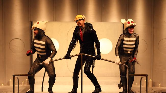 Ezra Juanta, Mitchell Butel and Jacqy Phillips on stage in Mr Burns, 2017. Picture: Tony Lewis