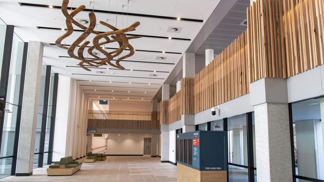 SYDNEY, AUSTRALIA - NewsWire Photos - OCTOBER 1, 2024: A short preview of the new $830 million Liverpool Health and Academic Precinct at Liverpool Hospital. Picture: NewsWire / Simon Bullard