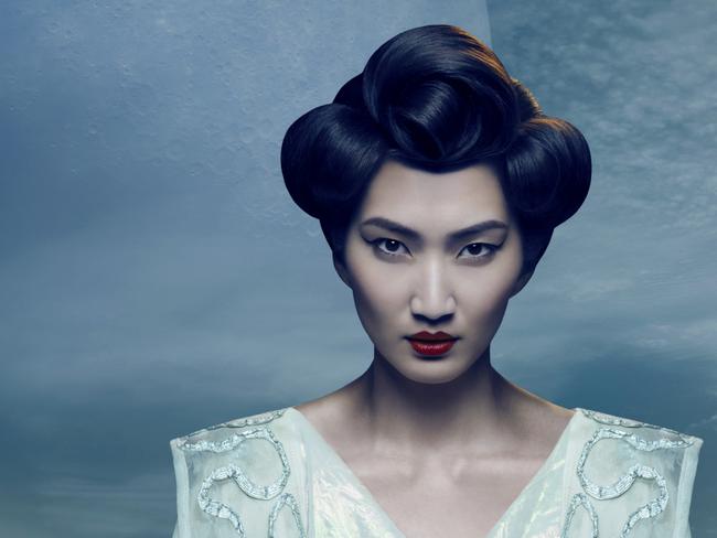 Graeme Murphy’s bold vision of the icy princess Turandot bursts back onto the State Theatre stage.