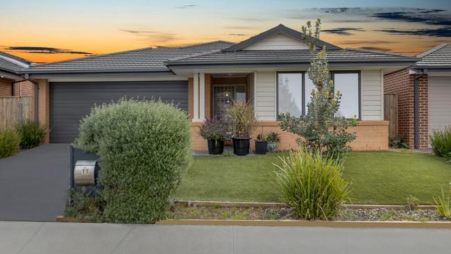 11 Folkestone Rd, Werribee is for sale for $630k-680k.