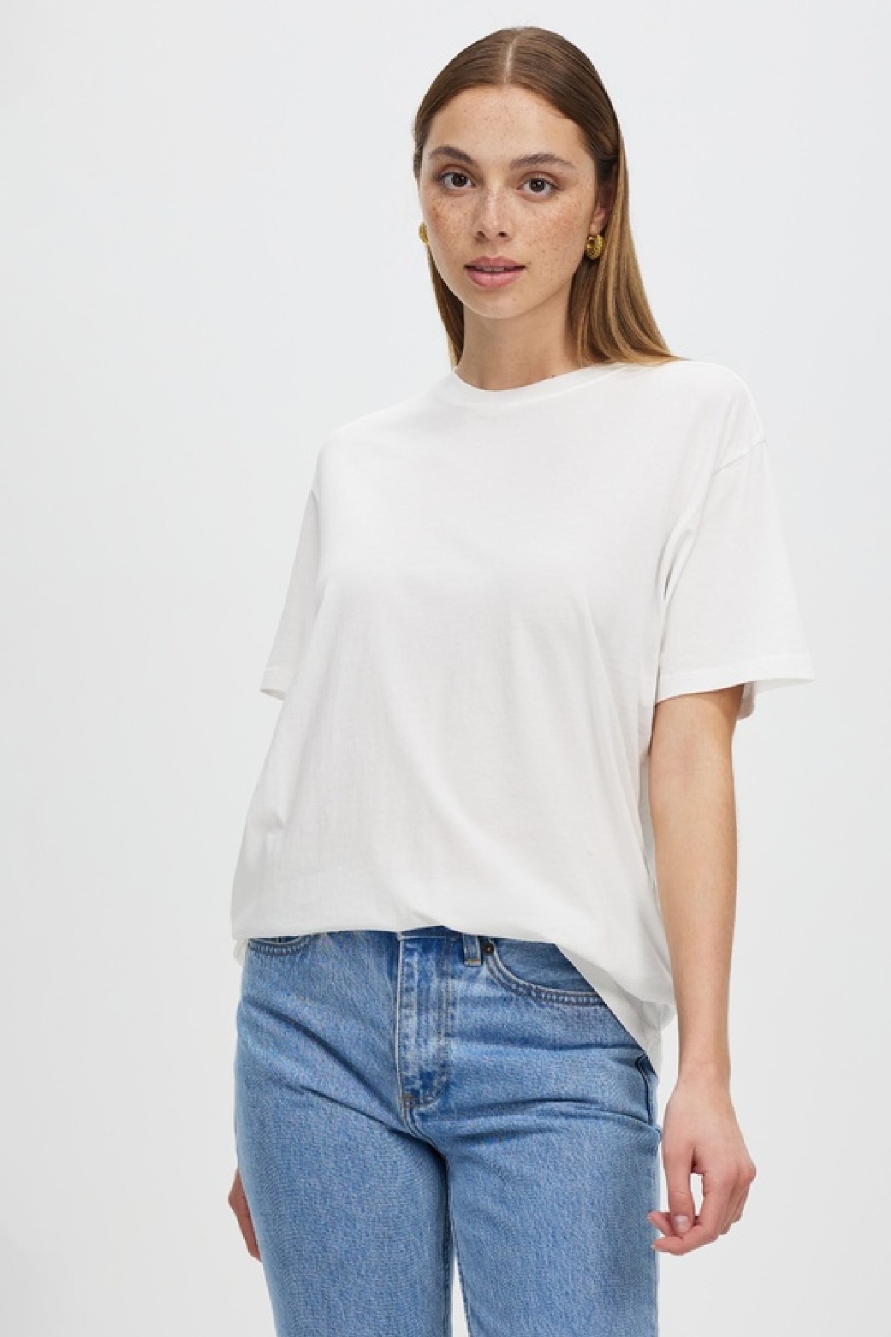 The Best White Tshirts For Women In Australia 2023 | The Advertiser