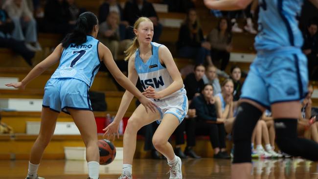 NSW Country's Jade Crook has landed a scholarship to join Basketball Australia’s Centre of Excellence. Photo: Narelle Spangher