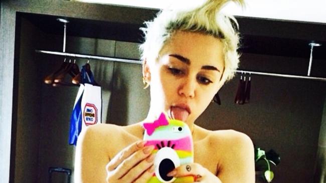 Miley Cyrus drug image, Dolly Parton insists on rehab | news.com.au ...