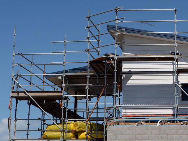 house construction.   Photo: The Morning Bulletin Archives