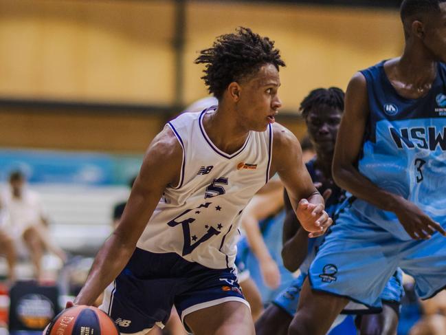 Victoria Country guard Dash Daniels during the Under-18 National Championships. Picture: Taylor Earnshaw