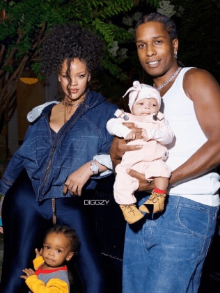 Rihanna poses debuts baby boy with first photo of her family | The ...