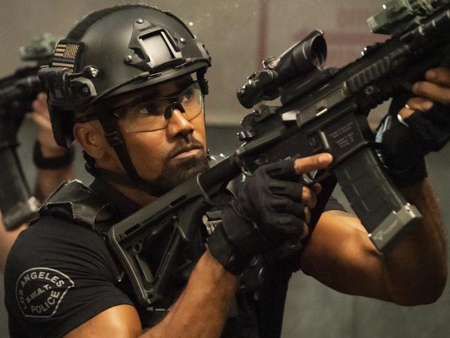 Shemar Moore says he’s no fan of guns, though an online video shows he’s a pretty good shot.