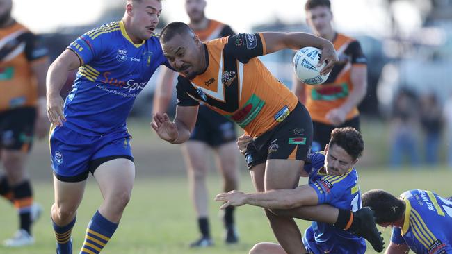 Junior Fiu helped set up his team’s first try. Picture: Sue Graham