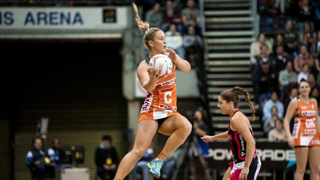 Jamie-Lee Price in action for the Giants during the Super Netball match against the Adelaide Thunderbirds. Picture: AAP