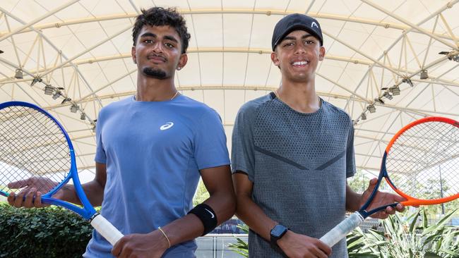 Aarush Sethupathi (Sydney) and Parth Chitroda (Melbourne) at the qualifying round of the 2025 Tennis NT Darwin Junior International. Picture: Pema Tamang Pakhrin