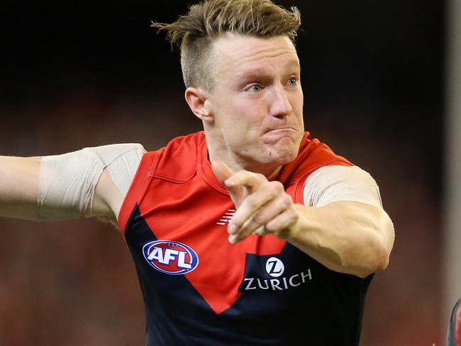 AFL 1st Semi-Final. 14/09/2018. Hawthorn vs Melbourne at the MCG.  Melbourne's Aaron vandenBerg snaps at goal   . Pic: Michael Klein