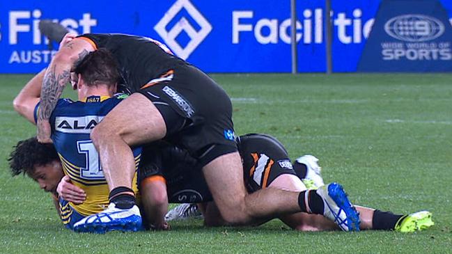 Russell Packer's crusher tackle on Clint Gutherson.