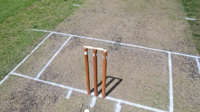 Cricket stumps - GCA GENERIC