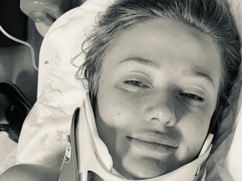 Sharni Jeffs, from Melbourne, fell from her balcony in Bali and onto concrete below.