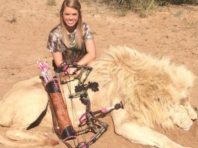 Kendall Jones posted this photo with comment: “This lion was the hunt of a lifetime with Comre Safaris”. Source: Facebook