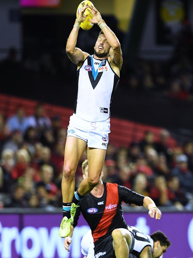 Travis Boak misses a mark. Picture: Mark Brake/Getty Images