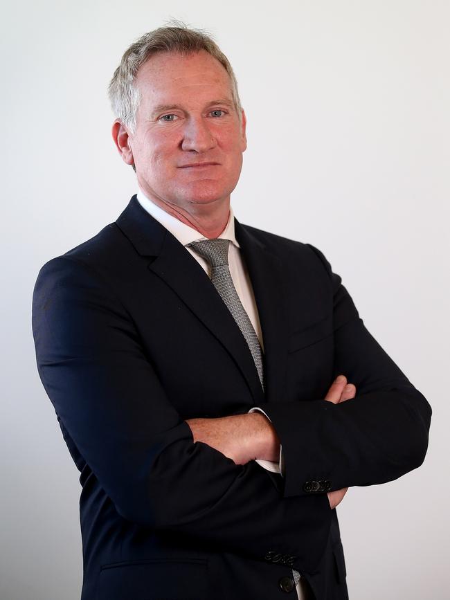 Simon Benson