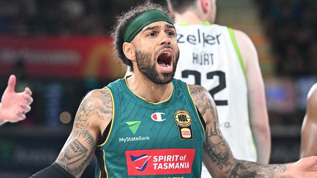 HOBART, AUSTRALIA - JANUARY 05: Jordon Crawford of the Jackjumpers reacts during the round 15 NBL match between theTasmania Jackjumpers and South East Melbourne Phoenix at MyState Bank Arena, on January 05, 2025, in Hobart, Australia. (Photo by Steve Bell/Getty Images)