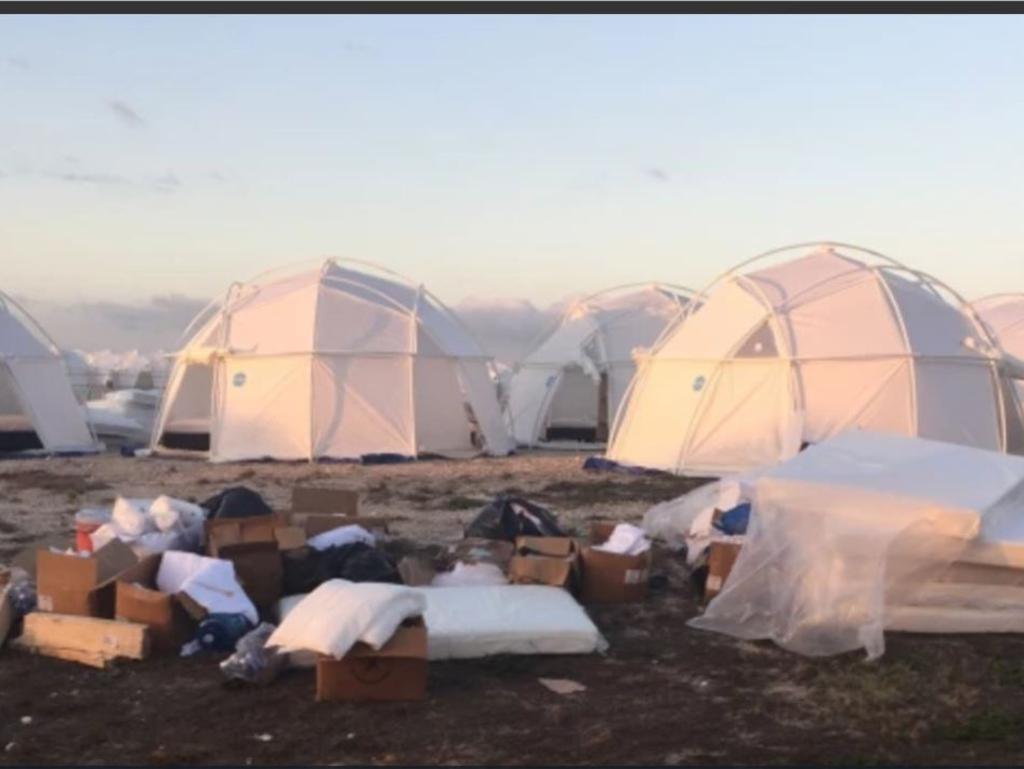 Fyre Festival guests arrived to a ruinous display before the festival had even begun.