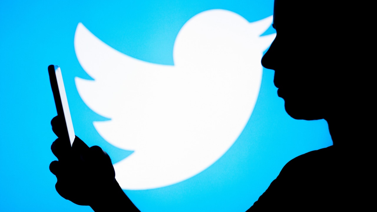 Fake Twitter accounts 'promoting' Russian messaging possibly linked to China