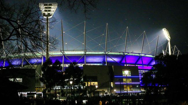 The likes of Chris Judd and Joel Selwood are in favour of a later start time to the Grand Final. Picture: Ian Currie