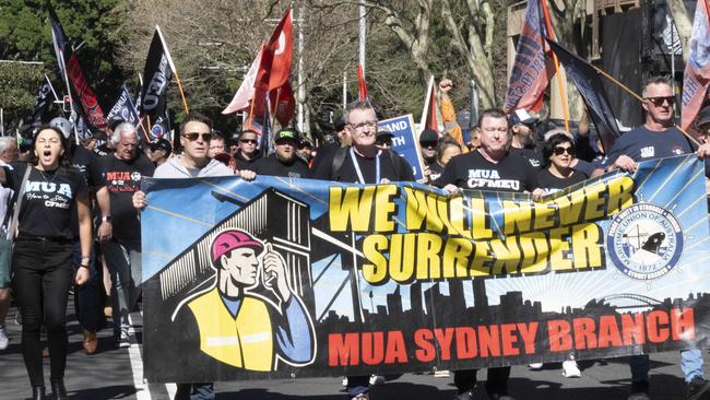 Thousands of CFMEU members marched on Macquarie. Picture:NewsWire/ Monique Harmer